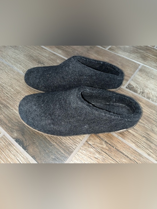 Glerups unisex grey felt slip on shoes